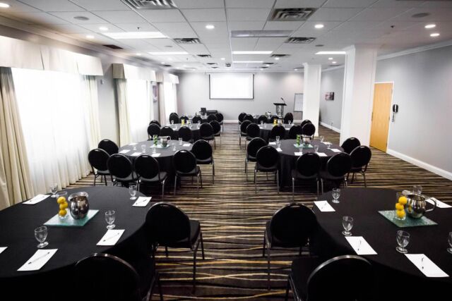 Ready…Set…Planned 📓🖊  Our all inclusive packages are built to accommodate all of your meeting requirements ensuring results and successful outcomes.  Contact our team for more information on half day and full day meeting packages! Email meetings@cambridgehotel.ca today!  #meetingpackage #catering #meetingspaces #meetings #cambridgehotel